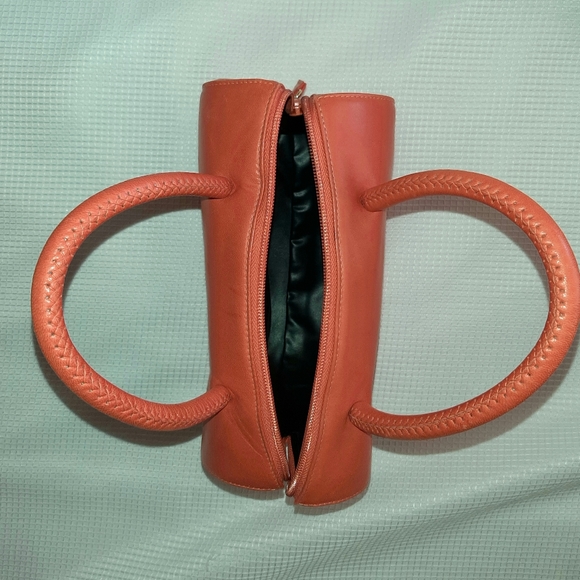 Saks Fifth Avenue, Orange Leather Small Handbag - Picture 10 of 11